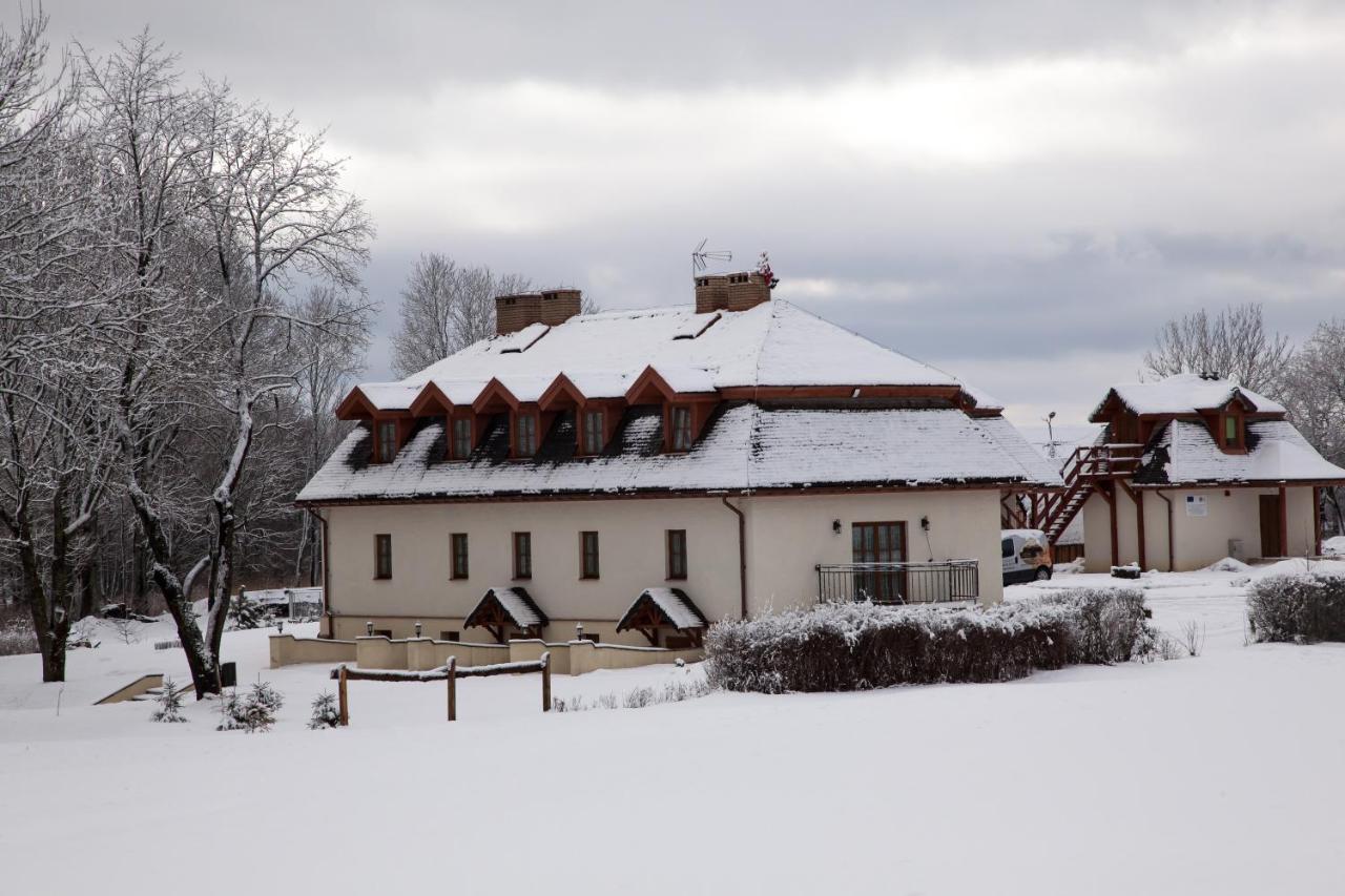 Folwark Hutta Penzion 3*