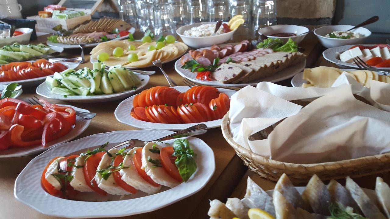 Folwark Hutta Guest house 3*